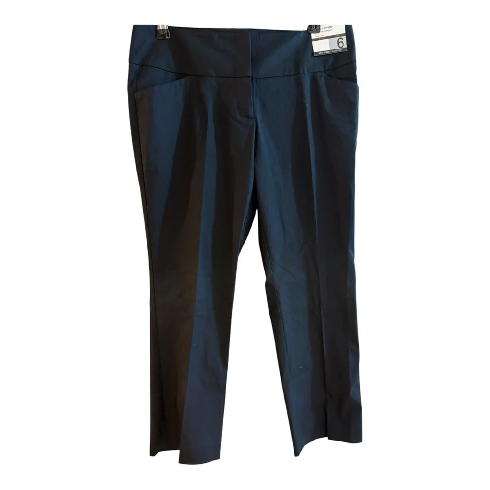 New York & Company Black Cropped Pants - Picture 2 of 6